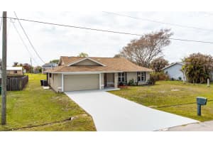 2456 Se Trail Avenue, Port St. Lucie, Fl 34952, Port Saint Lucie