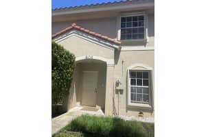 804 Summit Lake Drive, West Palm Beach