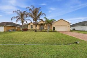 6988 Nw Hartney Way, Port St. Lucie, Fl 34983, Port Saint Lucie