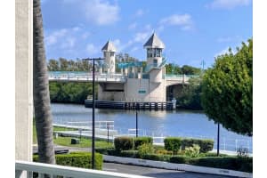 230 Horizons E 205, Boynton Beach