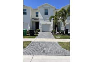 410 Se Crossoak Lane, Port St. Lucie, Fl 34984, Port Saint Lucie