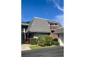 419 Pine Tree Court 19, Atlantis