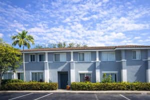 5403 Sw 41st Street, Pembroke Park