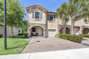 5429 Nw 27th Court, Margate