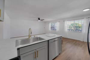 5203 Ne 24th Terrace B207, Fort Lauderdale