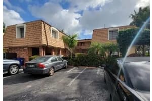 100 Isle Of Venice Drive 4, Fort Lauderdale