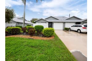 6776 Se Yorktown Drive, Hobe Sound