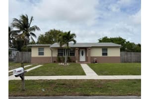 709 Caddie Place, West Palm Beach