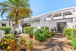 35 Estate Drive, Boynton Beach