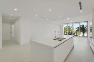 220 Lake Shore Drive 704, Lake Park