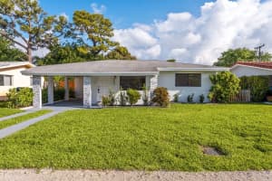 699 Ne 40th Street, Oakland Park