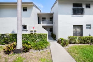 4664 Nw 22nd Street, Coconut Creek