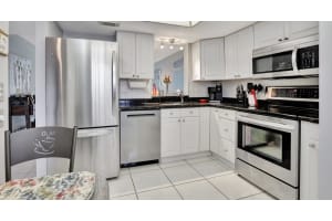 7610 Nw 18th Street 205, Margate