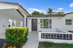 4300 Nw 45th Terrace, Lauderdale Lakes
