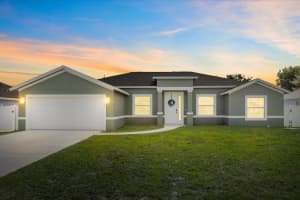 621 Se Prineville Street, Port St. Lucie, Fl 34983, Port Saint Lucie