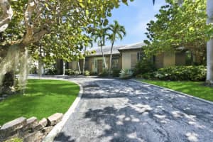 112 Algoma Road, Palm Beach