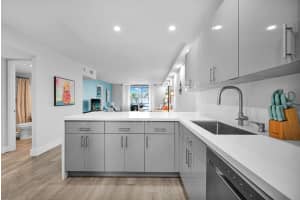 400 Se 10th Street 303, Deerfield Beach