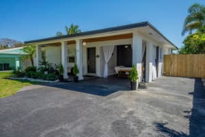 246 Ne 14th Street, Delray Beach