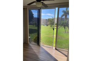 300 Ne 26th Avenue Ne 1040, Boynton Beach