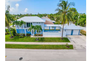 425 Hugh Street, Jupiter