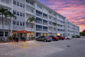 215 Se 3rd Avenue 306d, Hallandale Beach 215 Se 3rd Avenue 306d, Hallandale Beach