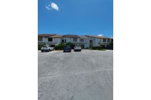 1494 White Pine Drive, Wellington