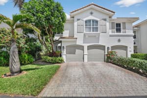 106 Las Brisas Circle, Hypoluxo