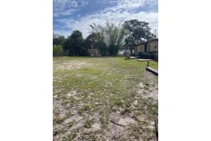 000 N 25th Street, Fort Pierce