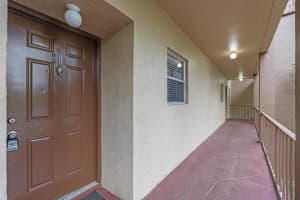 120 Sparrow Drive 205, Royal Palm Beach