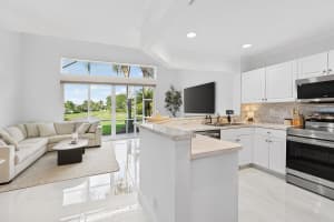 10123 N Military Trail, Palm Beach Gardens