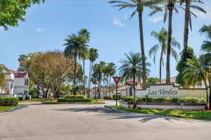 301 Sw 158th Terrace 204, Pembroke Pines