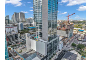 20 Ne 11th Street, Miami