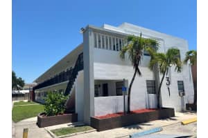 731 Nw 56th Street 202, Miami