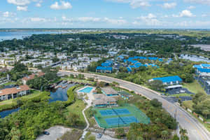 1411 Ne 14th Court P-14, Jensen Beach