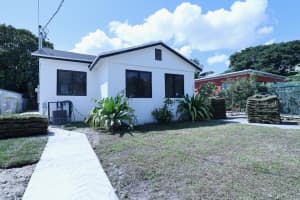 3040 Nw 13th Avenue 1, Miami 3040 Nw 13th Avenue 1, Miami