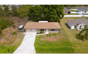 549 Sw Buswell Avenue, Port St. Lucie, Fl 34983, Port Saint Lucie