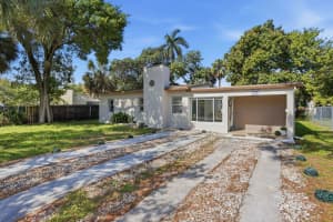 139 Sw 21st Way, Fort Lauderdale