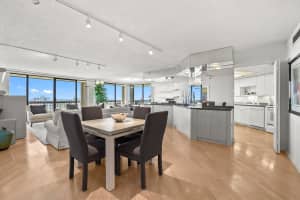 1900 Consulate Place 1906, West Palm Beach