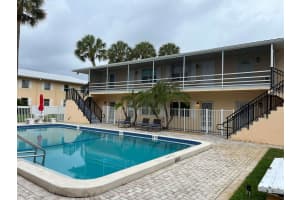 333 Se Martin Avenue 4-7, Stuart