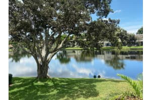 134 Wimbledon Lakes Drive, Plantation