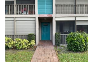 9965 Pineapple Tree Drive 104, Boynton Beach