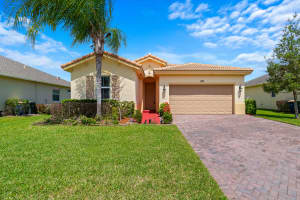 879 Bent Creek Drive, Fort Pierce