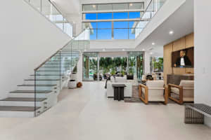 91 Fiesta Way, Fort Lauderdale