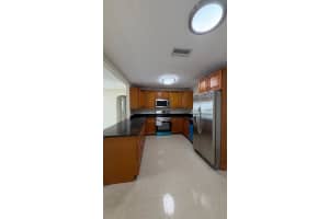 4081 Nw 35th Avenue, Lauderdale Lakes