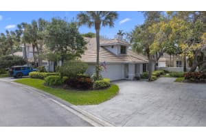 461 Coral Cove Drive, Juno Beach