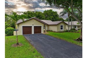 8645 Nw 47th Drive, Coral Springs