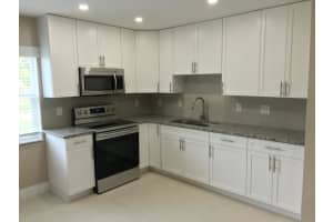 17024 N 89th Pl Place N Apt A, The Acreage