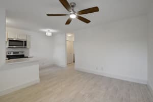 525 S Broadway Street M, Lantana 525 S Broadway Street M, Lantana