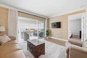 644 Marlboro Oval, Lake Worth