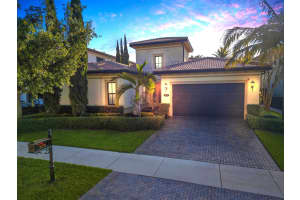 9170 Solstice Circle, Parkland